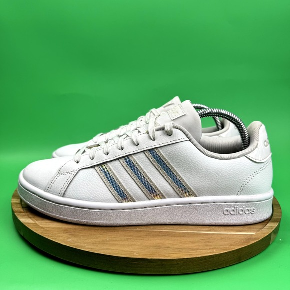 adidas Shoes - WOMENS ADIDAS GRAND COURT SIZE 9.5
